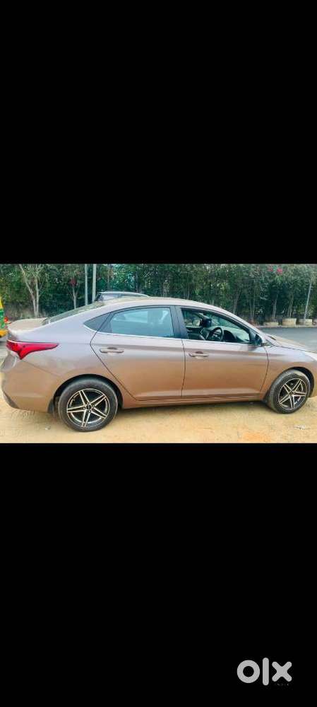 Hyundai Verna, 2018, Petrol
