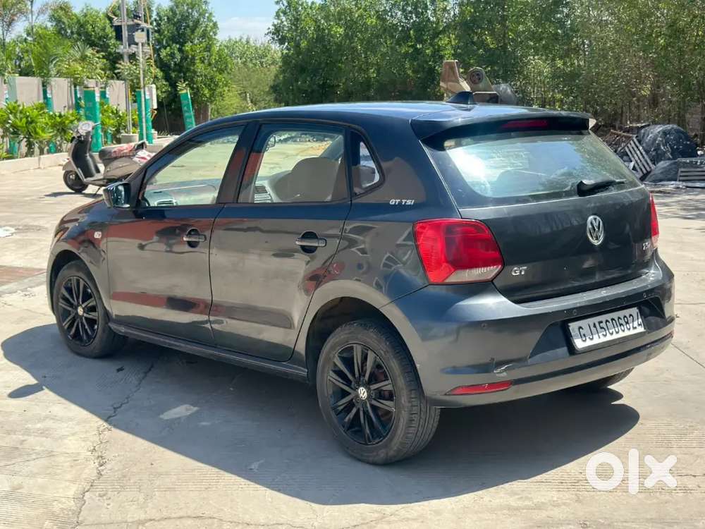 Volkswagen Polo 2015 Petrol 100000 Km Driven Good Condition