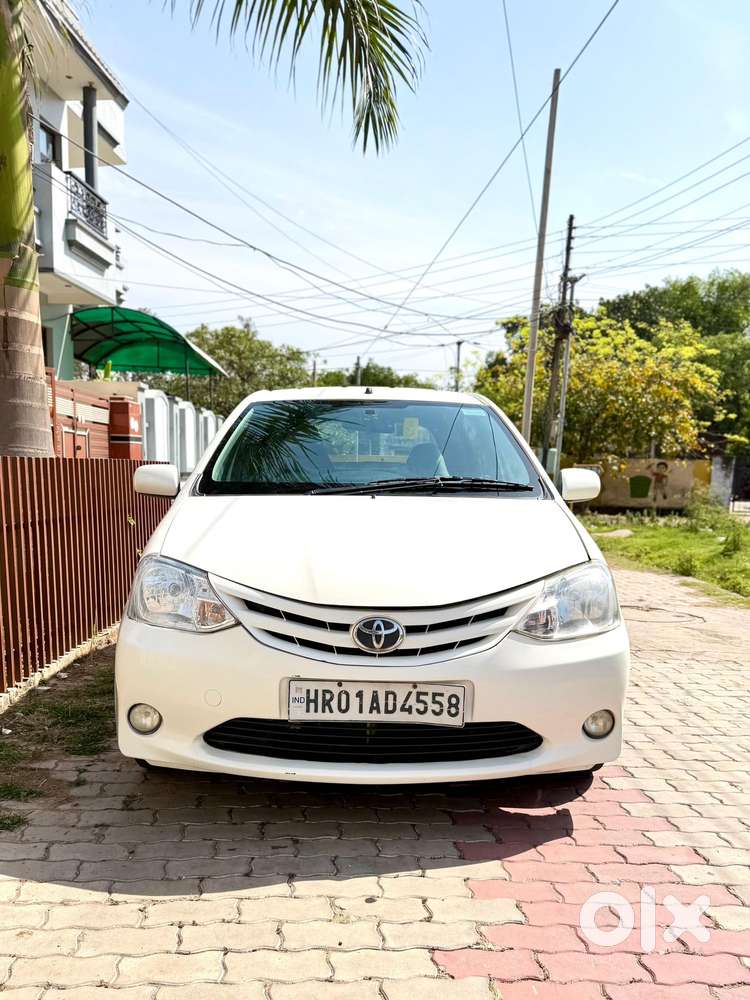 Toyota Etios Liva V Sp*, 2011, Petrol