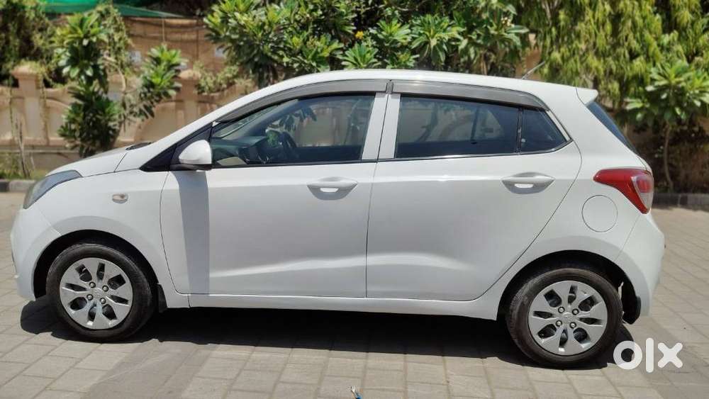 Hyundai Grand I10 2016-2017 Magna, 2016, Cng & Hybrids