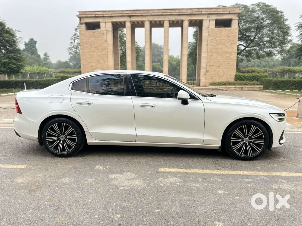 Volvo S60 T4 Inscription, 2021, Petrol
