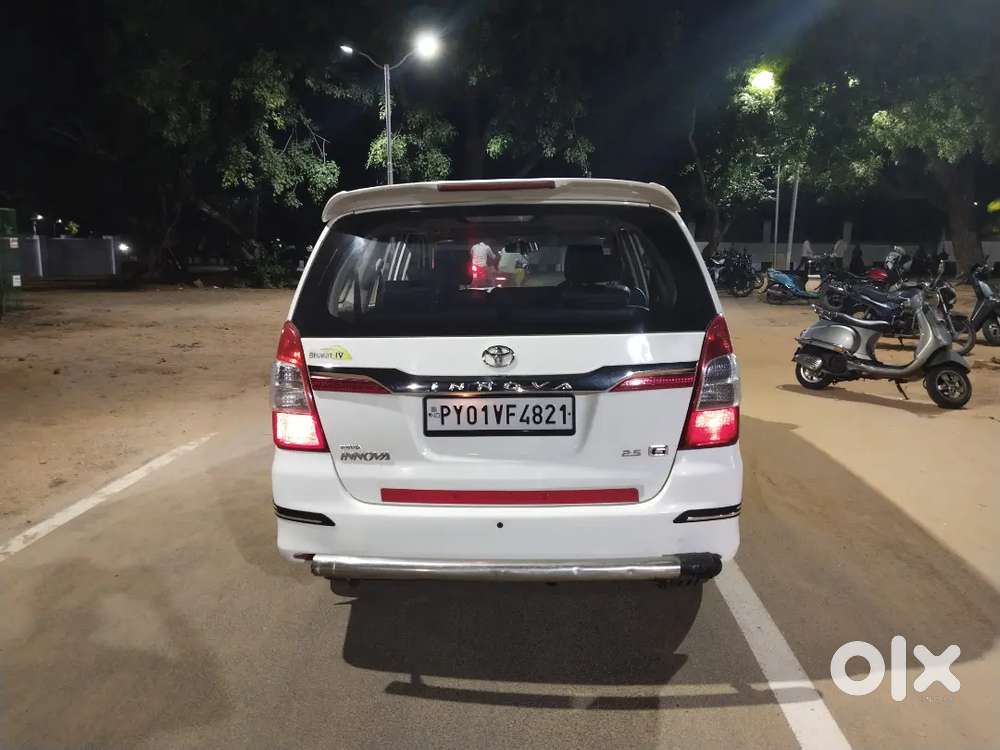 Toyota Innova 2.5 G4 2016 Diesel 8 Seater