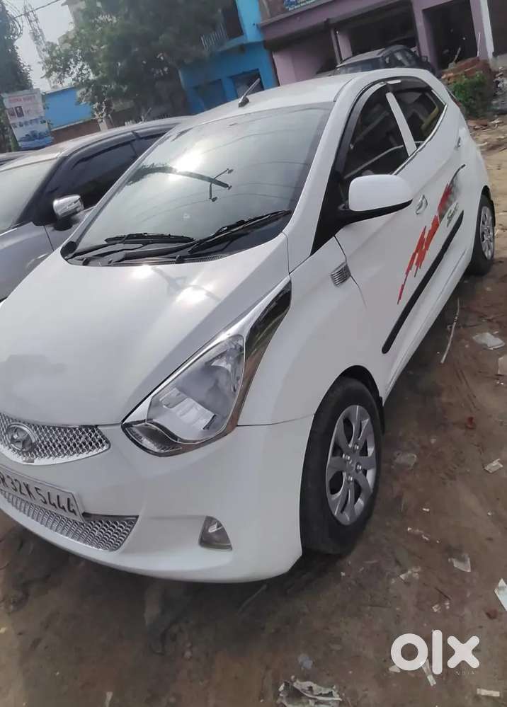 Hyundai Eon Magna 2015