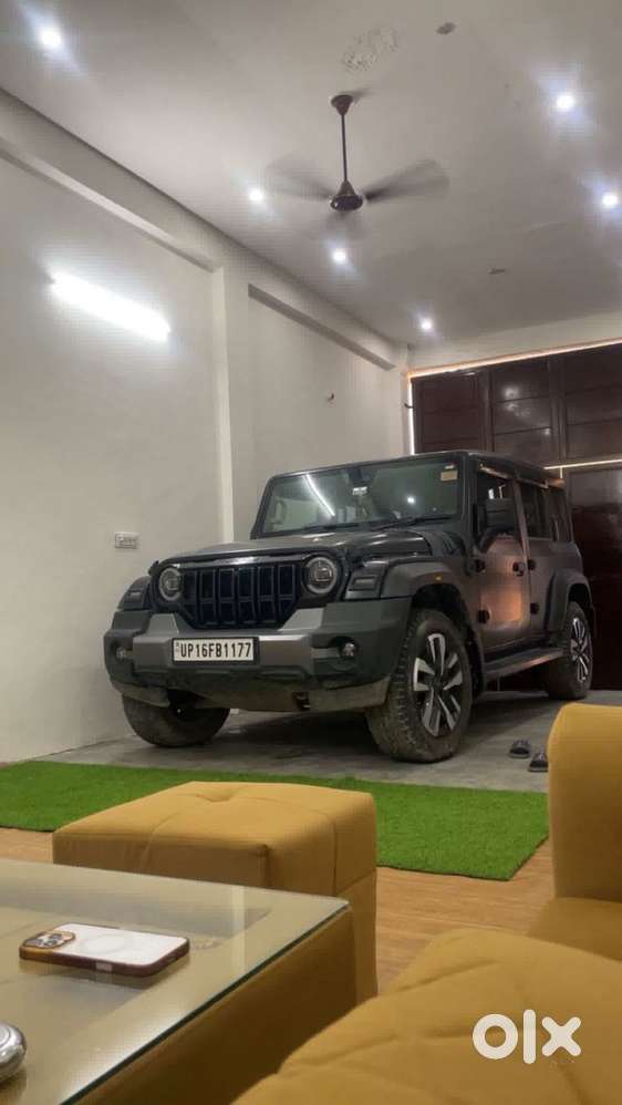 Mahindra Thar Roxx 2025