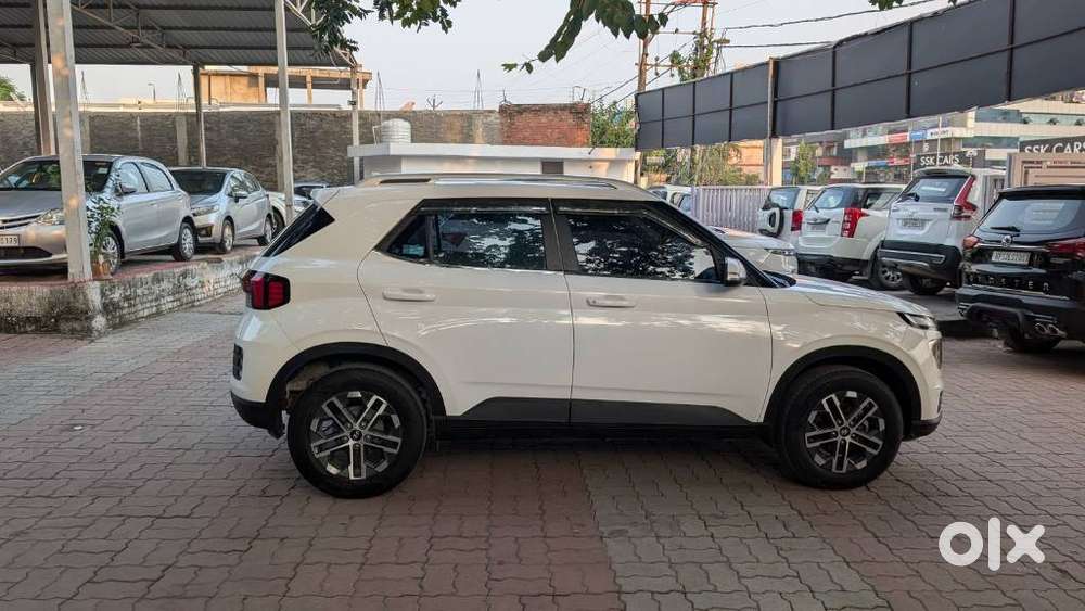 Hyundai Venue S Diesel, 2023, Diesel