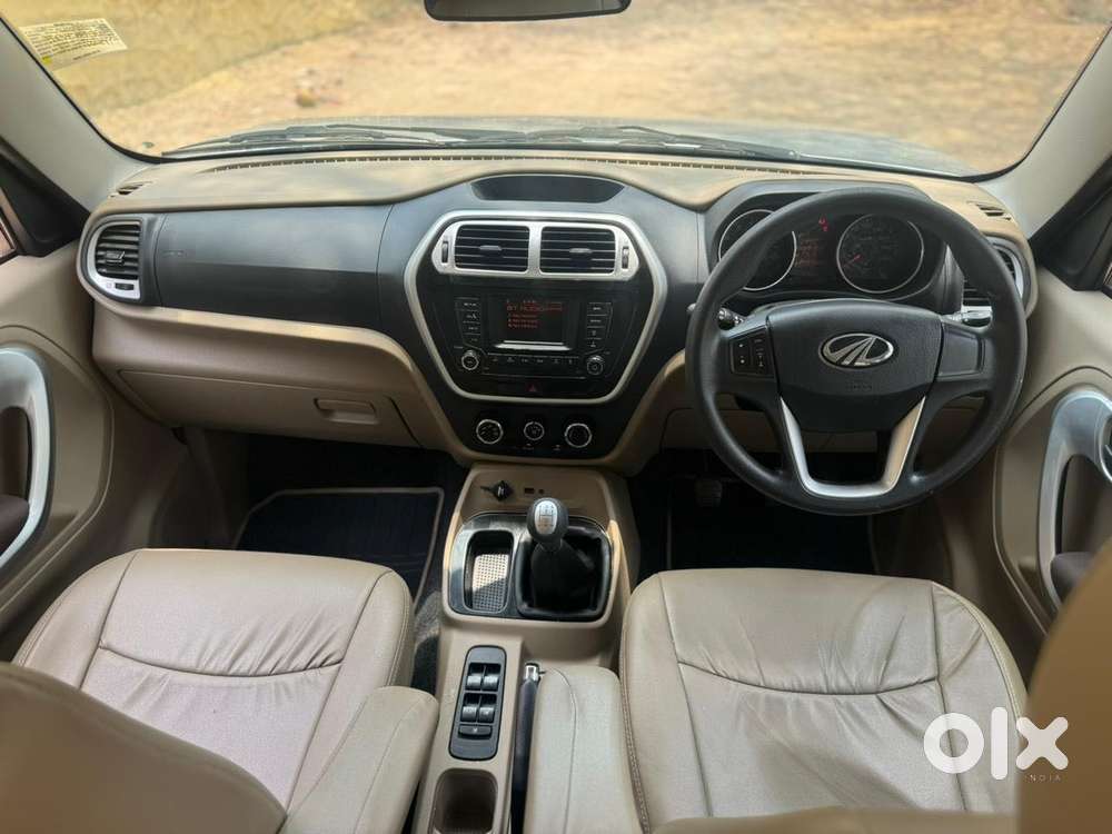 Mahindra Tuv 300 Mhawk100 T8 Dual Tone, 2018, Diesel