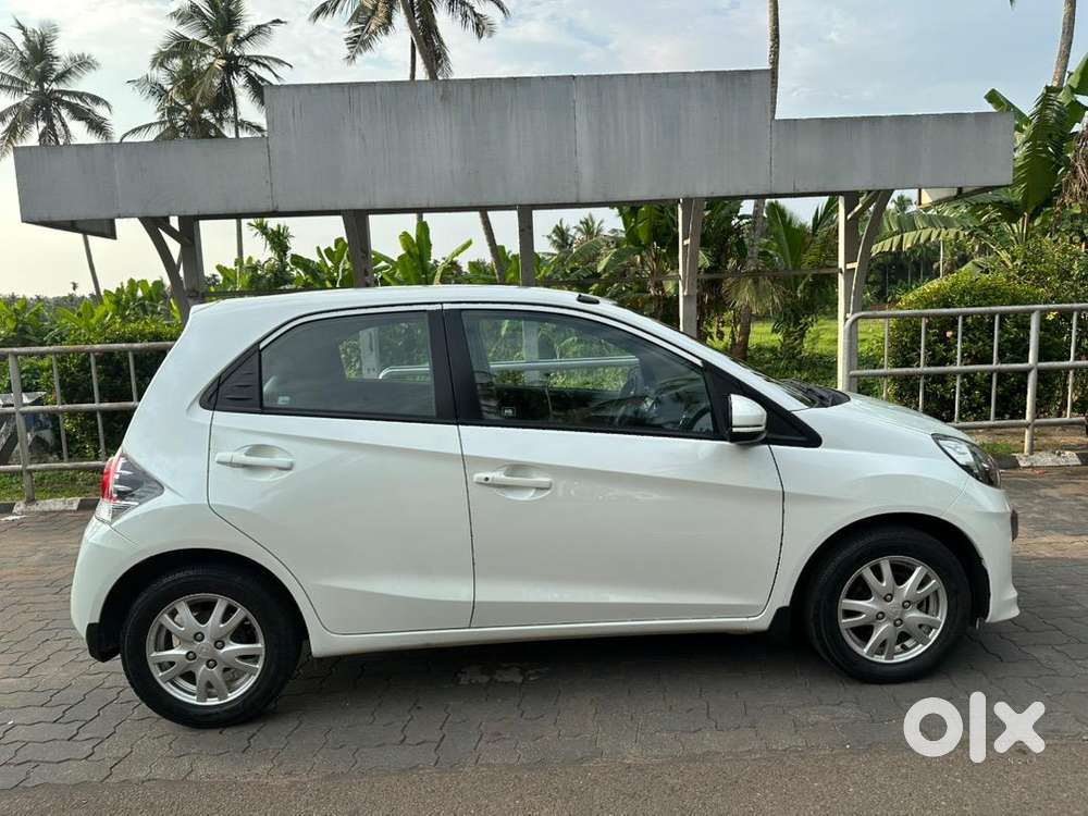 Honda Brio 2015 Petrol Well Maintained