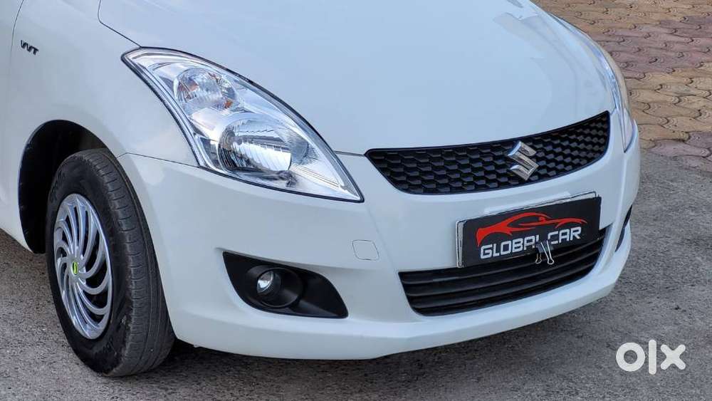 Maruti Suzuki Swift Vxi 1.2 Abs Bs-iv, 2014, Petrol