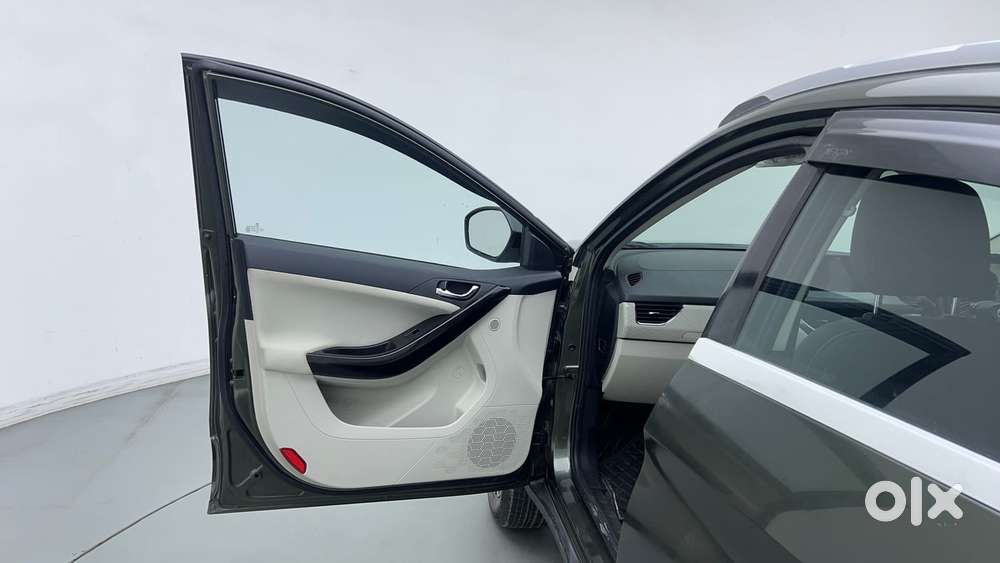 Tata Nexon 1.2 Revotron Xz Plus (s), 2022, Petrol