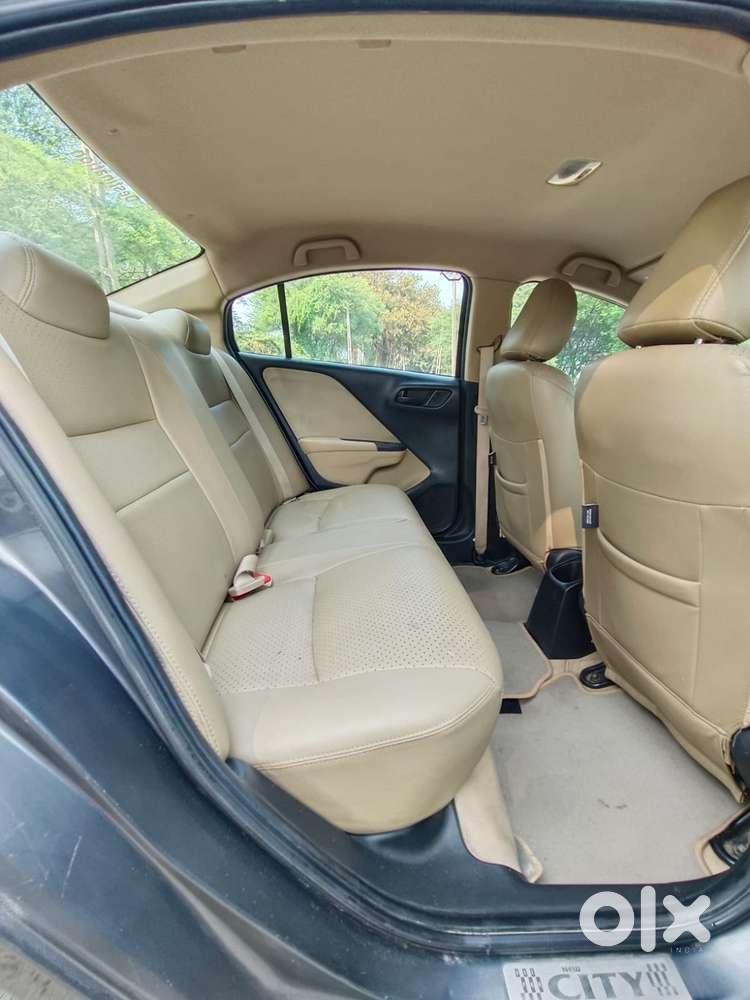 Honda City I-vtec V, 2017, Petrol