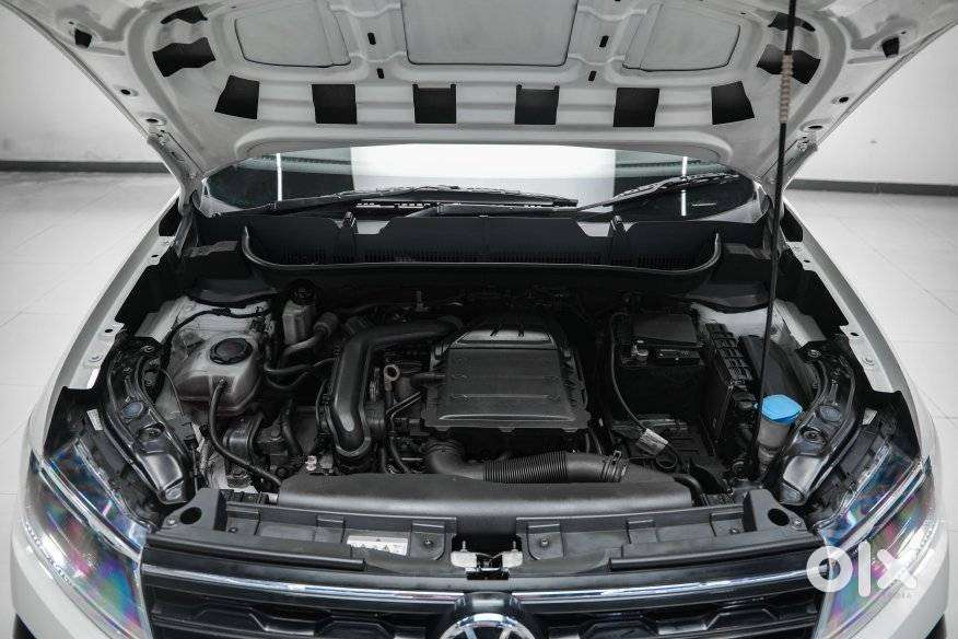 Volkswagen Taigun 1.0 Tsi Highline At, 2022, Petrol