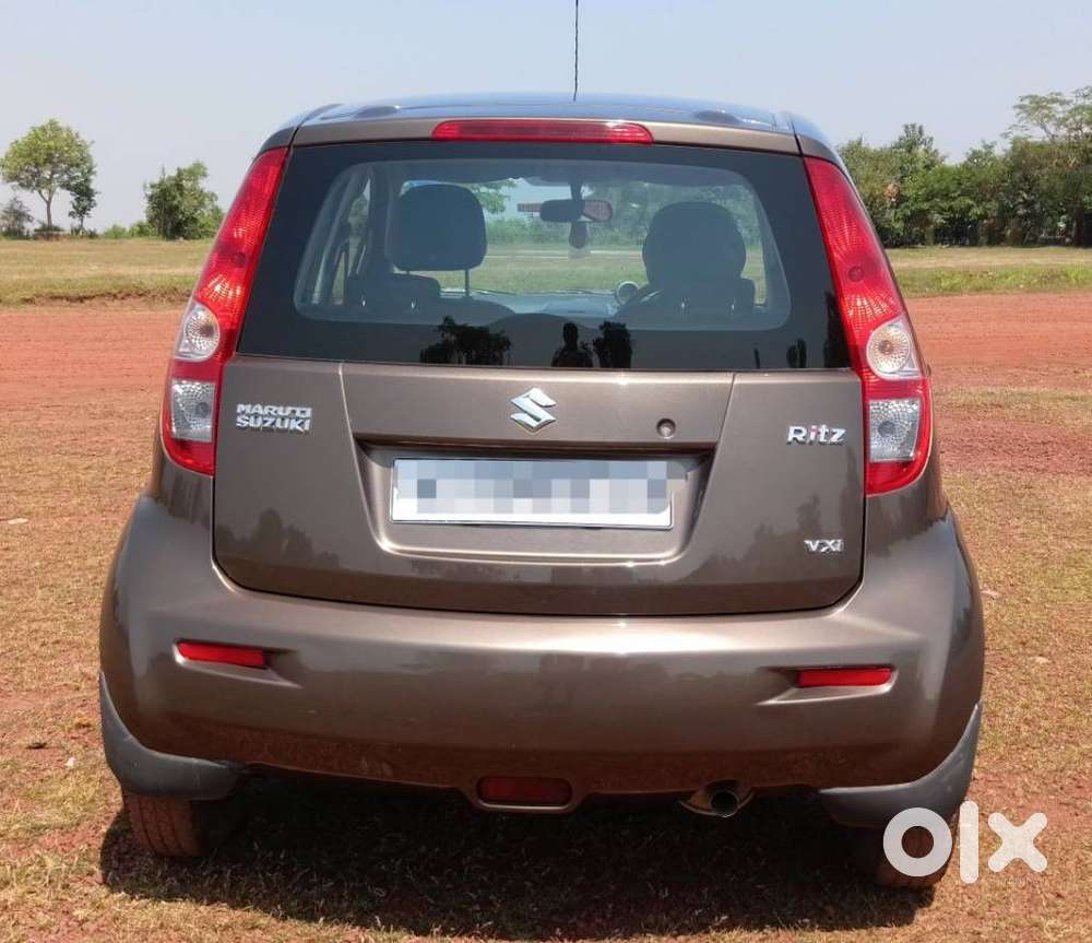 Maruti Suzuki Ritz Vxi, 2011, Petrol
