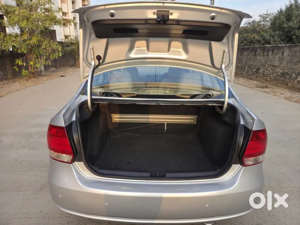 Volkswagen Vento 2011 Diesel 124000 Km Driven