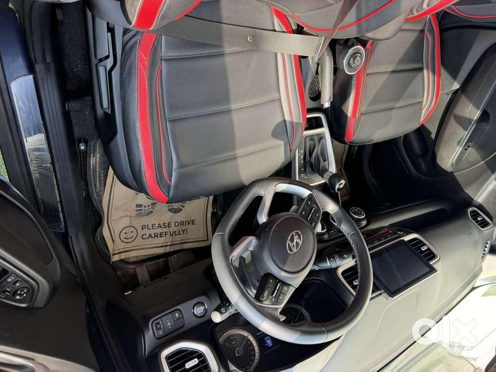 Hyundai Venue S (o) 1.2 Petrol Knight Edition, 2022, Petrol