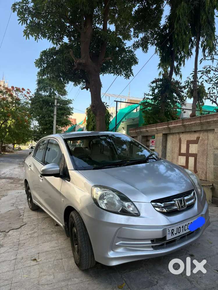 Honda Amze 2016 Model 1st Owner 65000 Running Diesel  330000 Demand