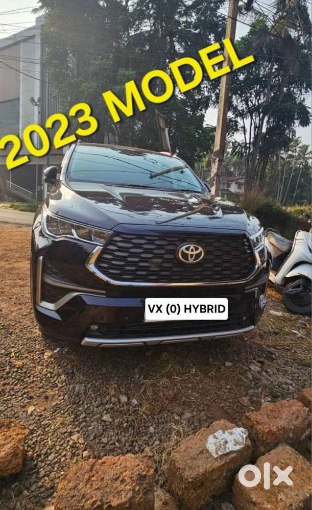 Toyota Innova Hycross 2.0 Zx (o) Hybrid 7 Str, 2023, Petrol