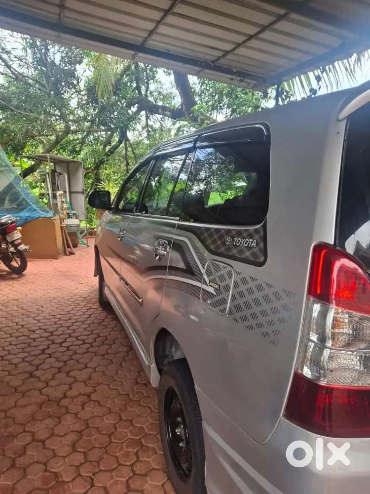 Toyota Innova 2010 Diesel Good Condition