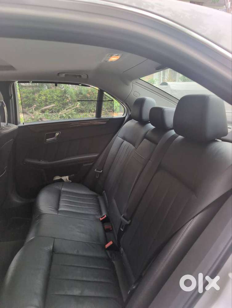 Mercedes-benz E-class 2011