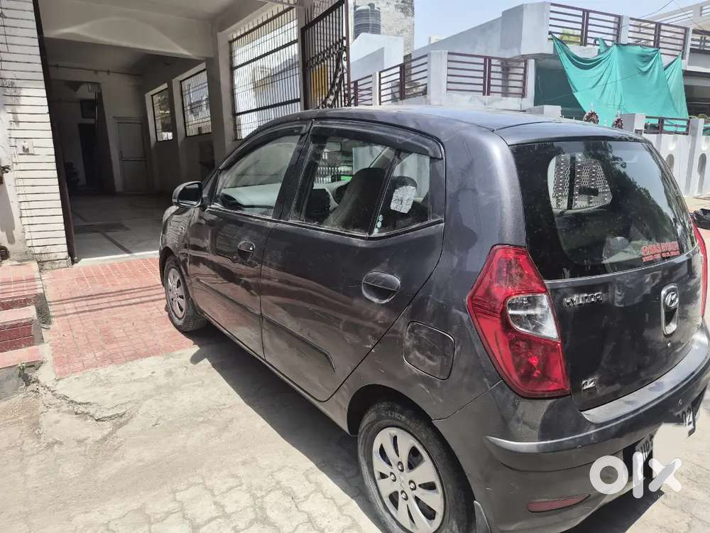 Hyundai I10 2012 Petrol 75000 Km Driven