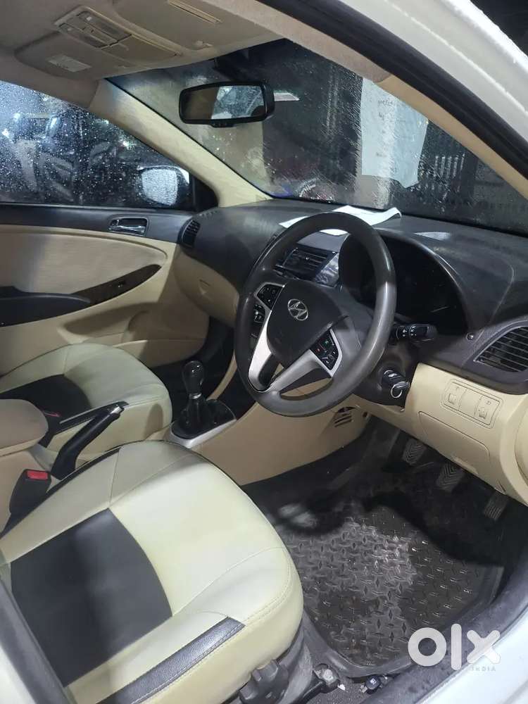 Hyundai Verna 1.6 Sx 2011
