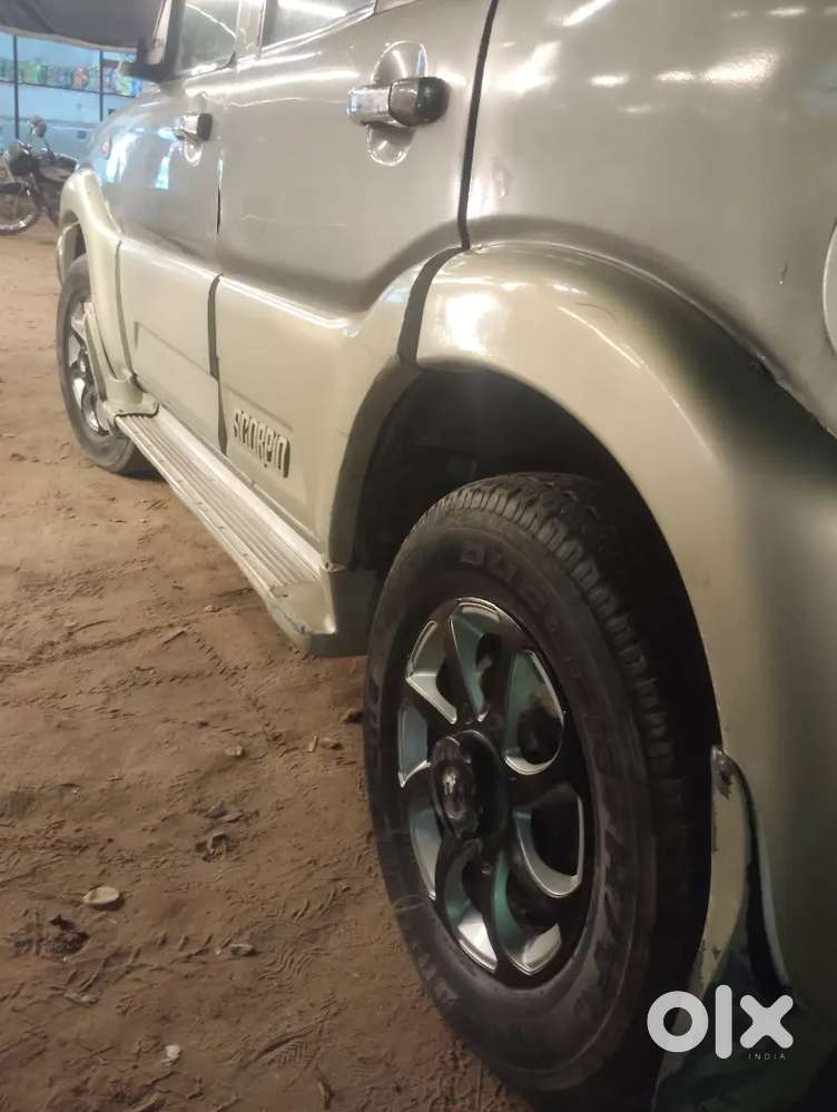 Mahindra Scorpio Classic 2012 Diesel 100000 Km Driven