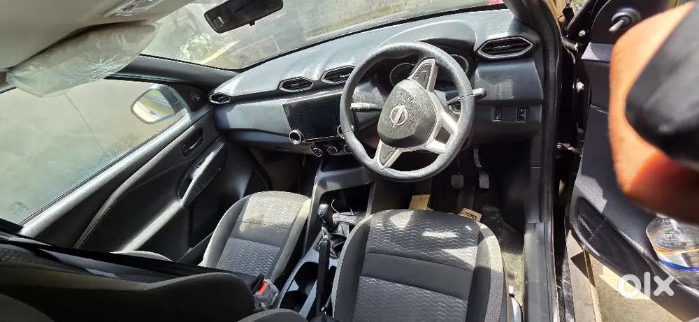 Nissan Magnite 2025 Petrol 5500 Km Driven
