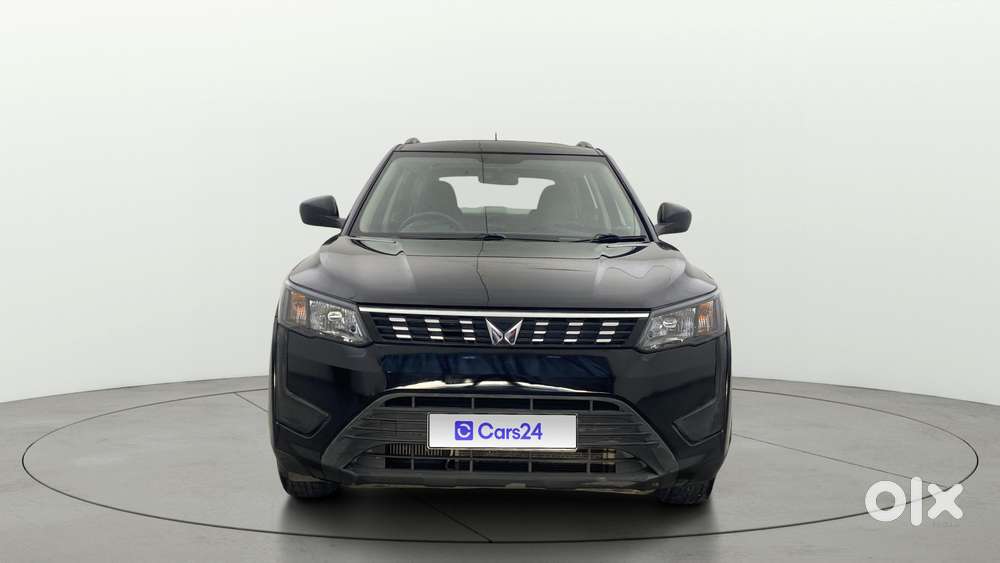 Mahindra Xuv300 W8 Diesel, 2023, Diesel