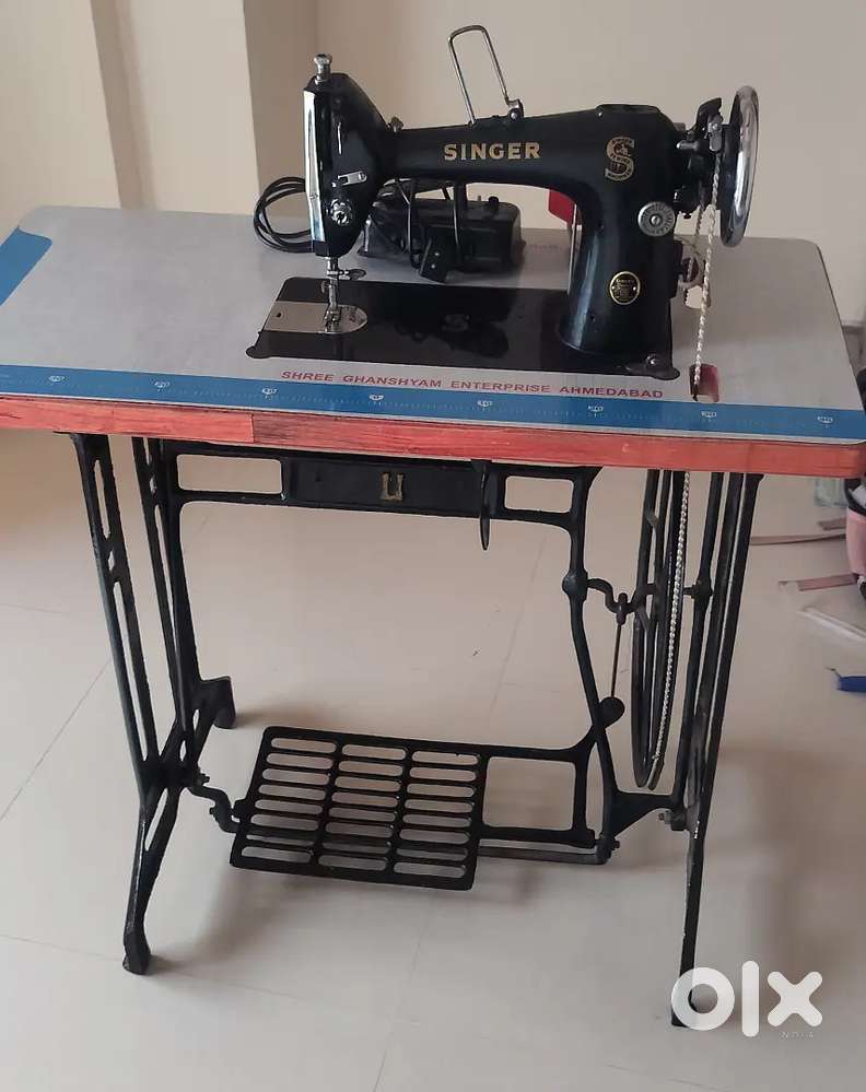 Singer sewing machine