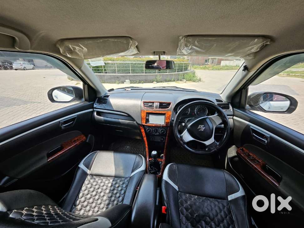 Maruti Suzuki Swift 2018 Amt Vxi, 2017, Petrol