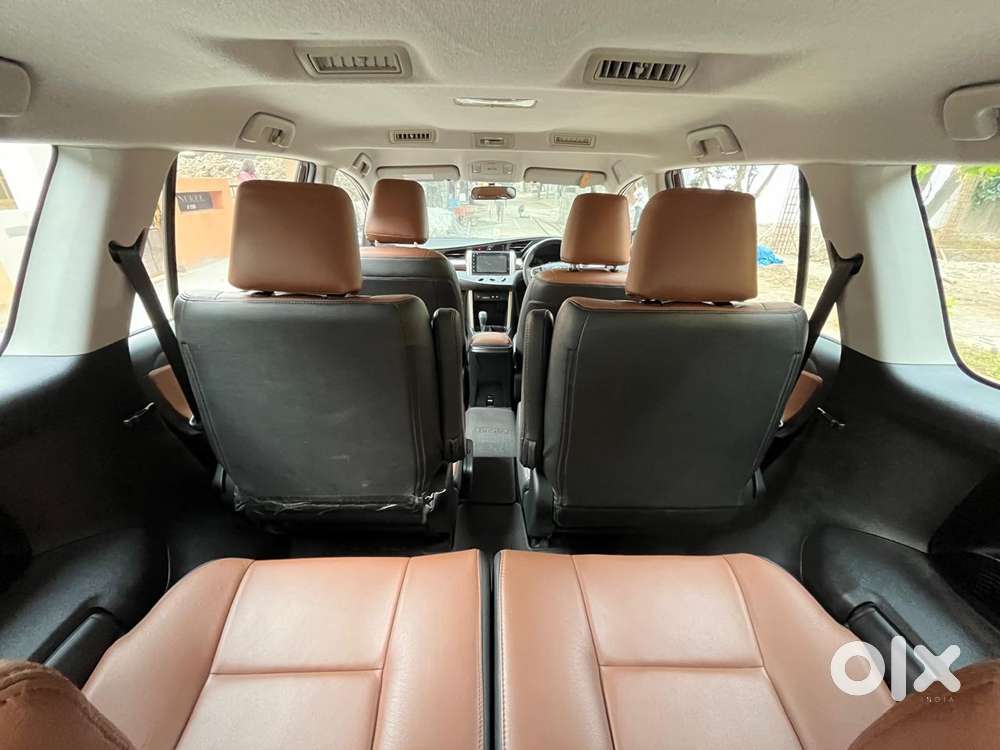 Toyota Innova Crysta 2.8 Gx At, 2017, Diesel