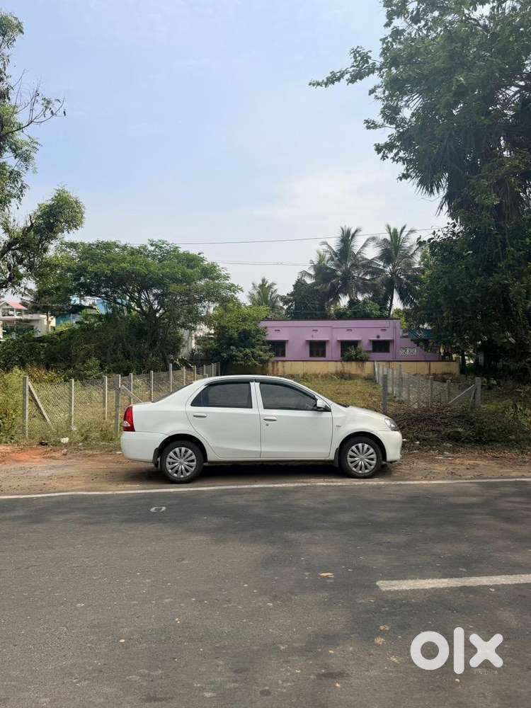 Toyota Etios 2015 Petrol Well Maintained