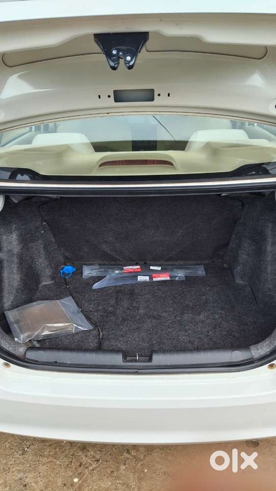 Honda Amaze 2015 Petrol Well Maintained