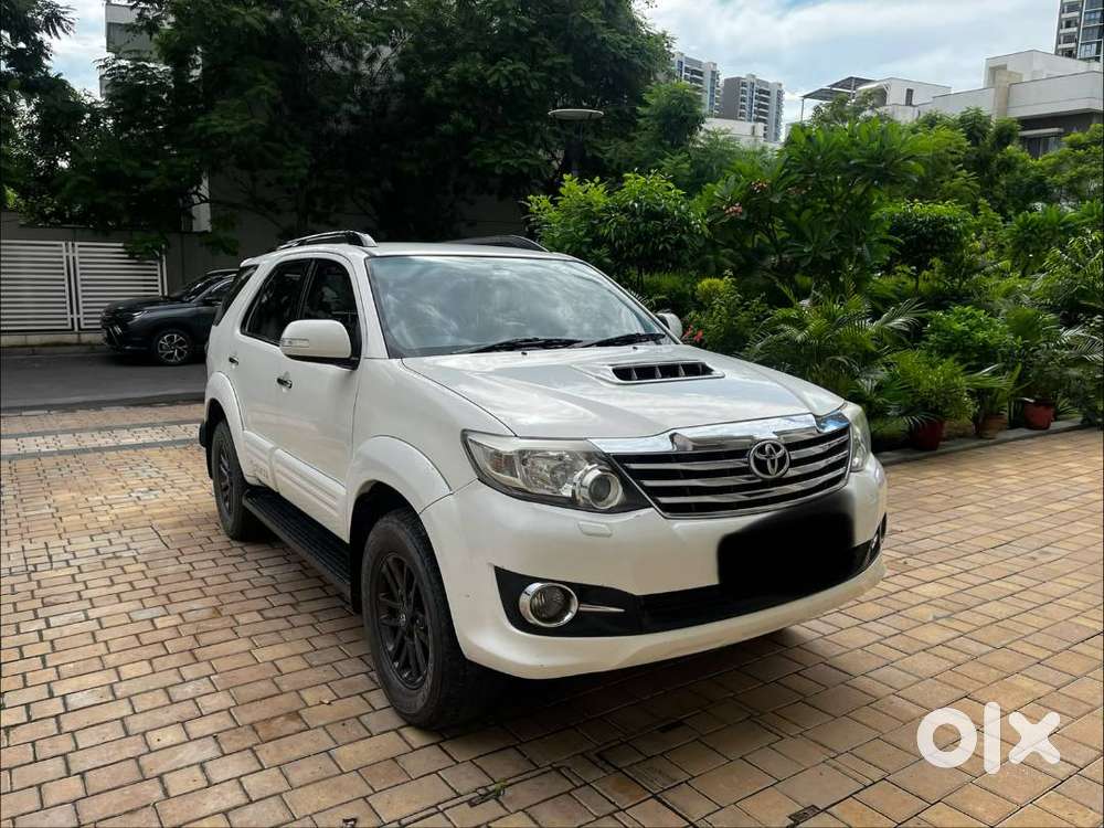 Toyota Fortuner 3.0 At 2016  1.10l Km  Excellent Condition