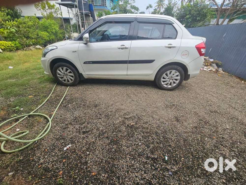 Maruti Suzuki Swift Dzire 1.3 Zxi, 2015, Petrol