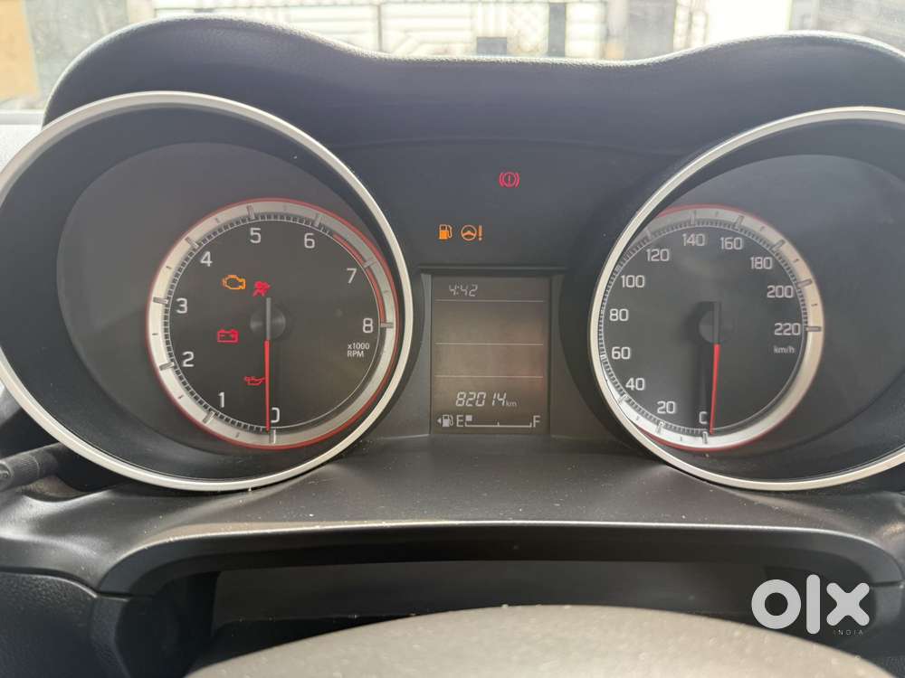 Maruti Suzuki Swift 1.2 Vxi (o), 2022, Petrol