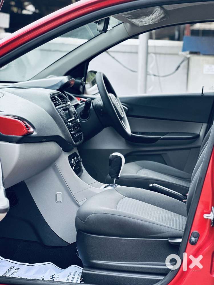 Tata Tiago Xza Plus, 2018, Petrol