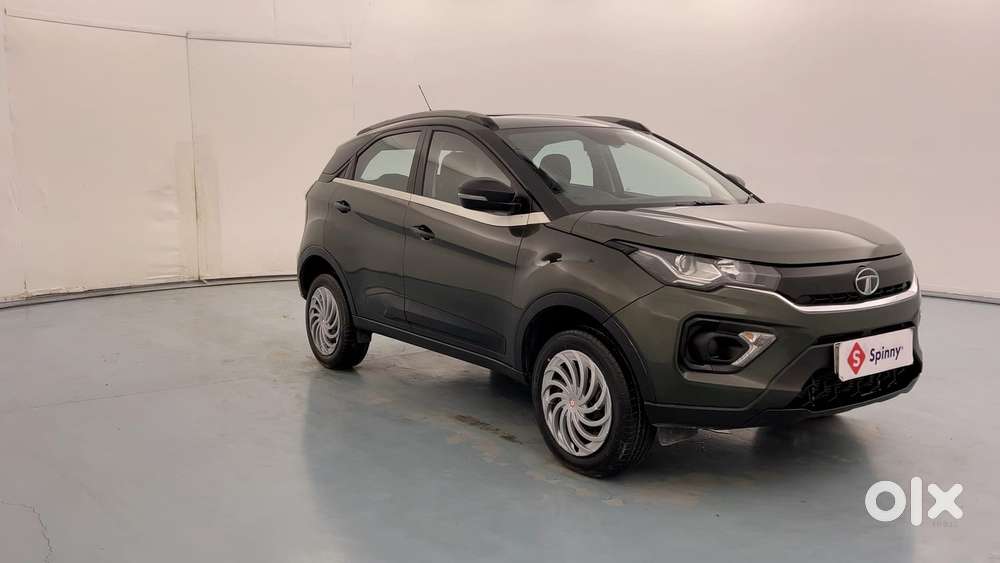 Tata Nexon 1.2 Revotron Xm (s), 2022, Petrol