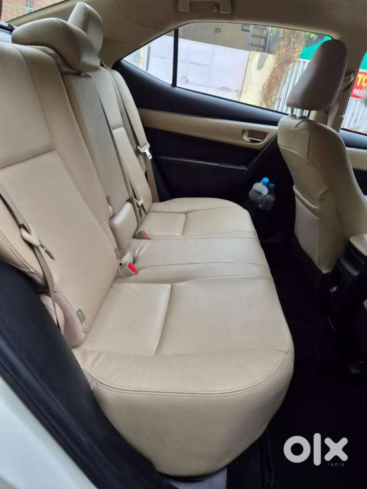 Toyota Corolla Altis Vl, 2016, Petrol