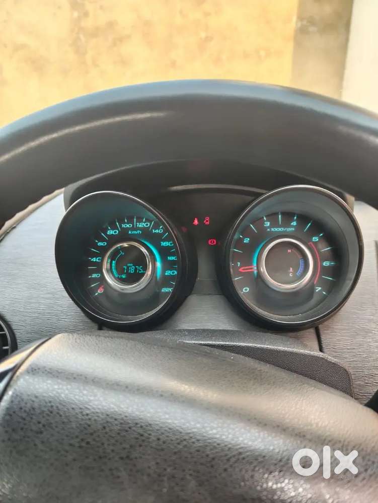 Mahindra Xuv500 2015 Diesel 73000 Km Driven