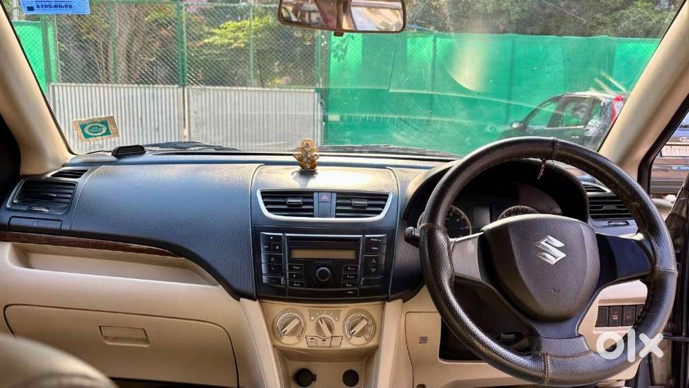 Maruti Suzuki Swift Dzire 1.2 Vxi Bsiv, 2014, Petrol