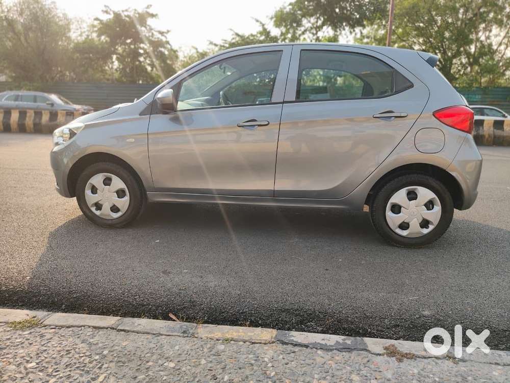Tata Tiago 1.2 Revotron Xt (o), 2018, Petrol