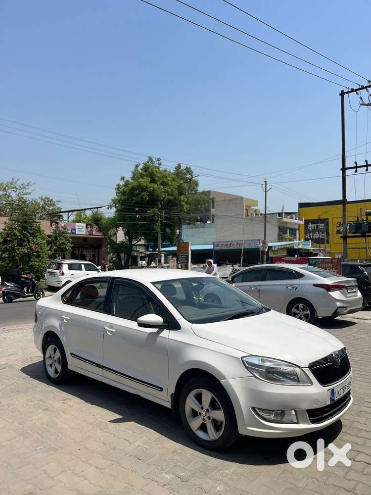 Skoda Rapid 2013-2016 1.6 Mpi At Ambition Plus, 2016, Petrol