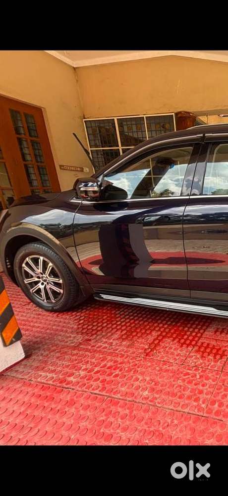 Mahindra Xuv700 2.2 Ax 7 Diesel At Luxury Pack Str, 2022, Diesel