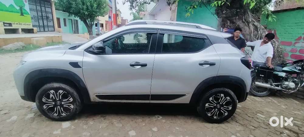 Renault Kiger 2023 Petrol 1 December 2023
