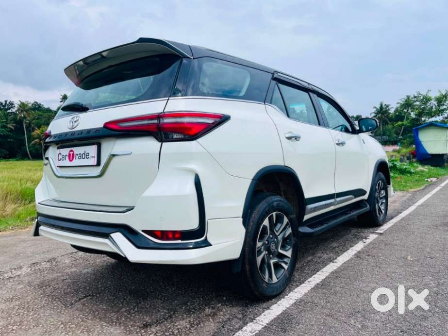 Toyota Fortuner Legender 4x2 At 2.8, 2022, Diesel