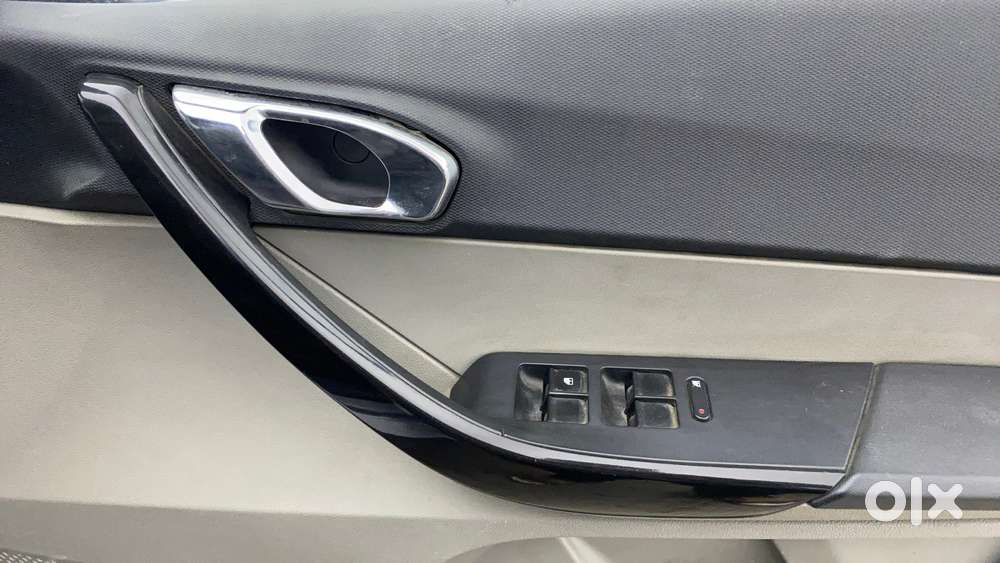 Tata Tiago 1.2 Revotron Xz, 2018, Petrol