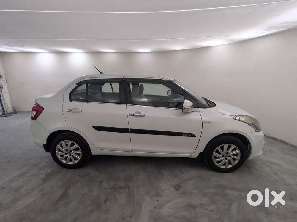 Maruti Suzuki Swift Dzire Amt Zdi, 2016, Diesel