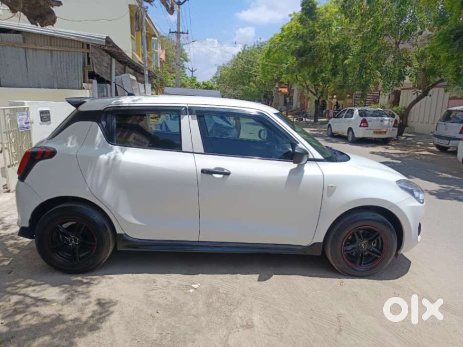 Maruti Suzuki Swift Lxi Optional-o, 2021, Petrol