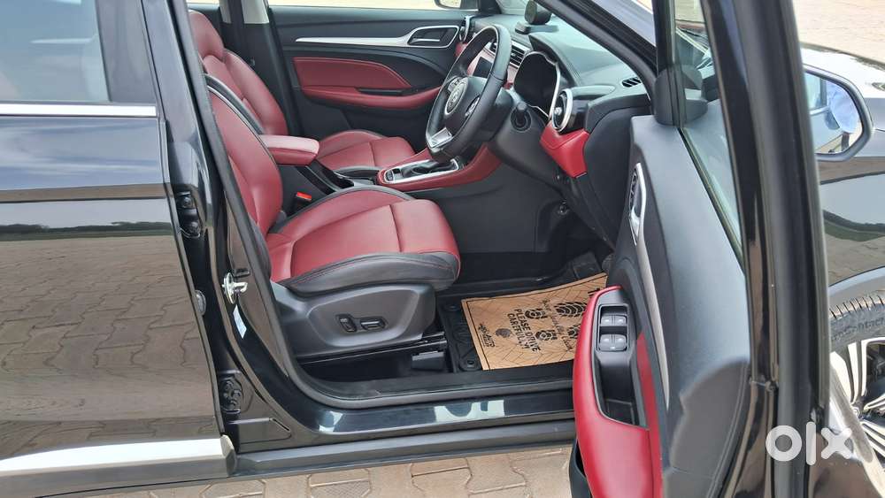 Mg Astor 1.5 Savvy Cvt S Red, 2022