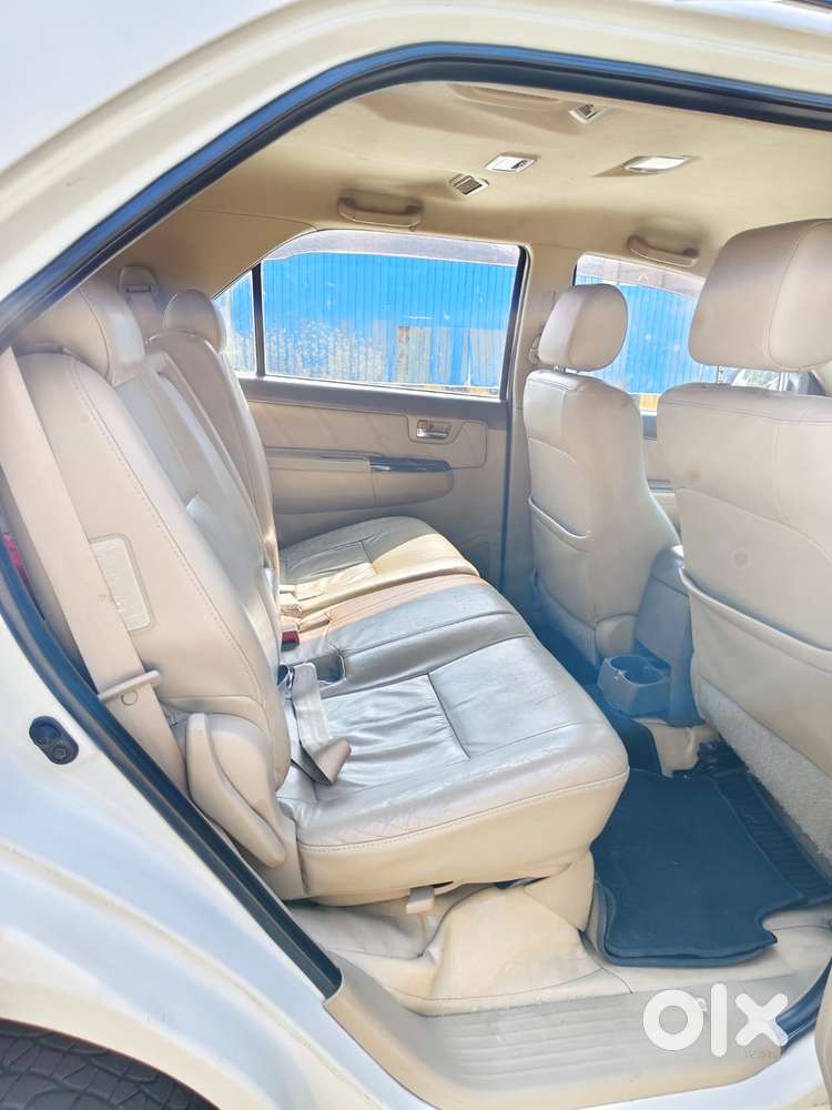 Toyota Fortuner 3.0 4x2 Automatic, 2012, Diesel